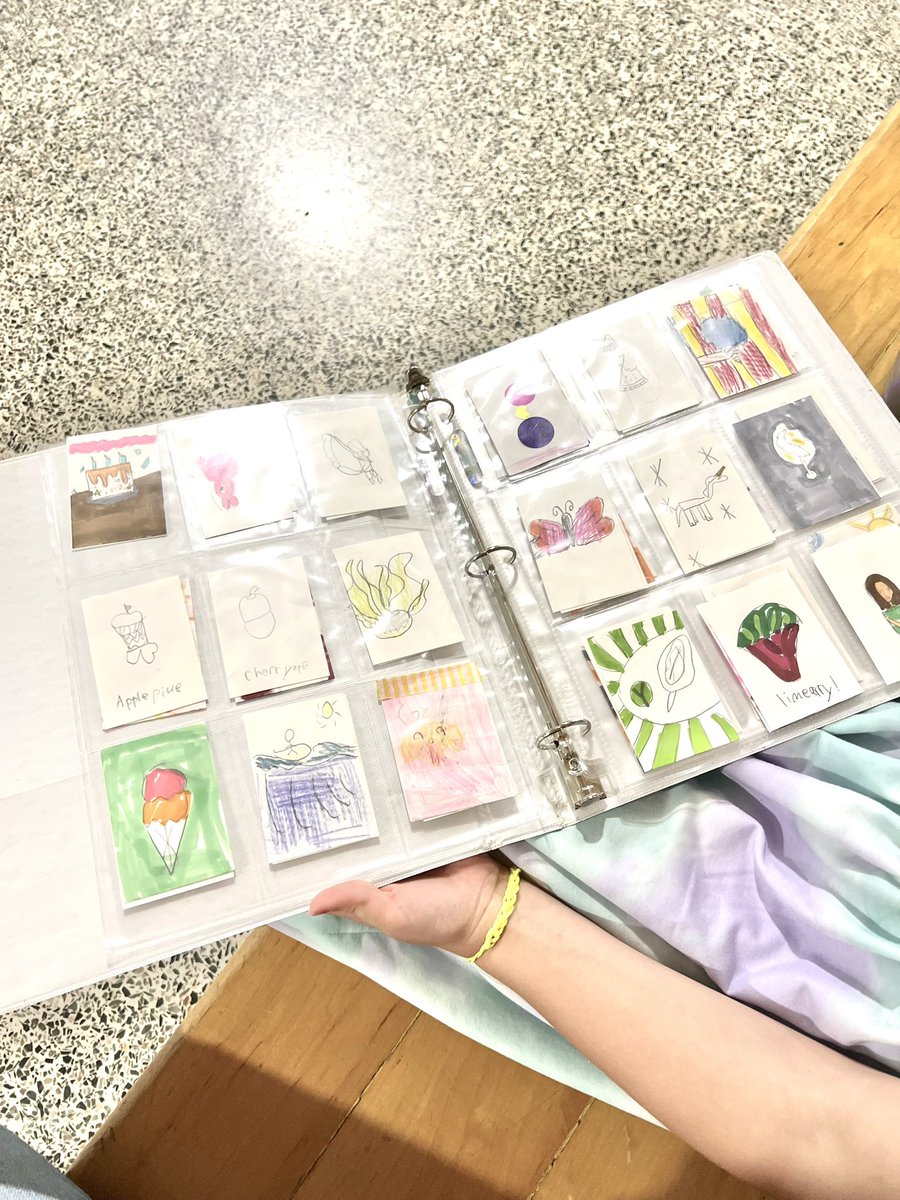 OCEArtRoom's tweet photo. 🃏🎨She went on track out & created her own Artist Trading Card Binder with her Family & she couldn’t wait to show ME! ⭐️💖🦄 I AM SO HAPPY SHE WAS ABLE TO ENJOY THIS ACTIVITY FROM ART CLASS WITH HER FAMILY! 🤩 @ErinKelleyMay @jmboyer @OliveChapelElem @OcePta #TABart #community https://t.co/P31z5HHqbL