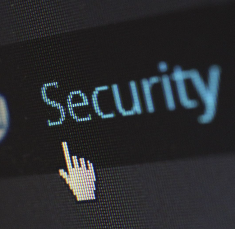 BlueLance's tweet photo. Our LT Auditor+ has built-in scalability and fault tolerance capabilities to prevent audit data loss and ensures the consolidation of audit data from servers, devices and applications within an organization.

#cybersecurity #security #infosec #privacy #internet #threat #password https://t.co/fNYhygrSXp