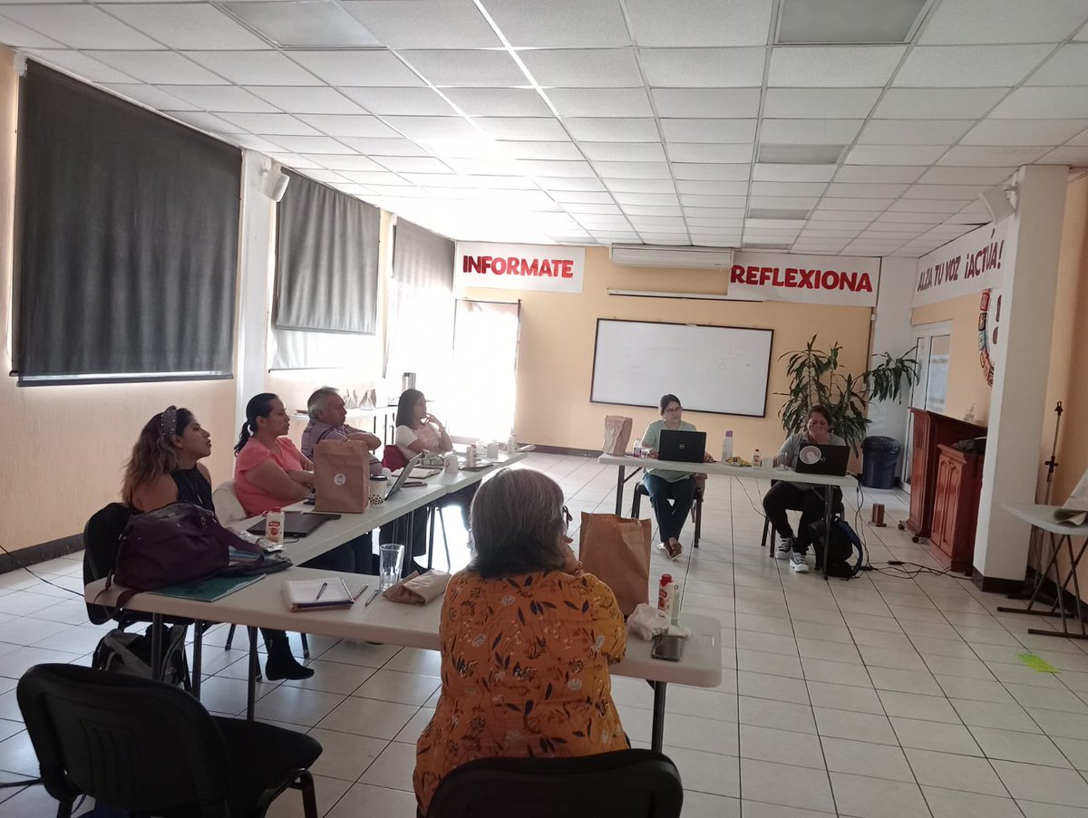 alianzappn's tweet photo. La APN tiene presencia en 4 países de Centroamérica, en cada país existen organizaciones locales miembros de APN. La semana pasada sesionaron Guatemala y Honduras para revisar el plan de acciones locales y pasos para seguir sumando  a la protección de la niñez en sus países. 🇬🇹🇭🇳 https://t.co/RbwhmHjRUE