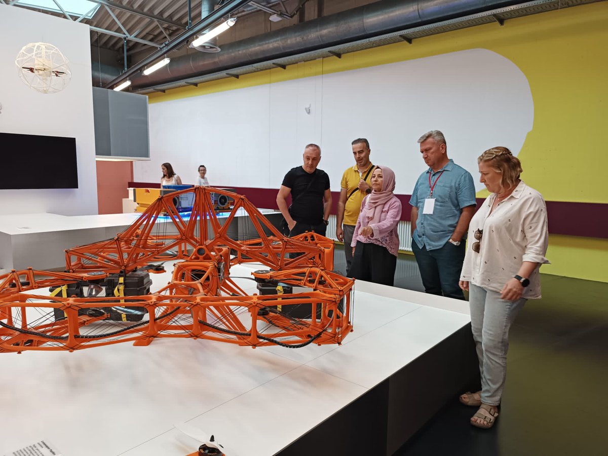 2022-1-TR01-KA122-SCH-000073461 numaralı "Okulumuzda STEAM Atmosferi Oluşturuyoruz" isimli ERASMUS + PROGRAMI ÖĞRETMEN HAREKETLİLİĞİ'ni gerçekleştirmek üzere Almanya'dayız.