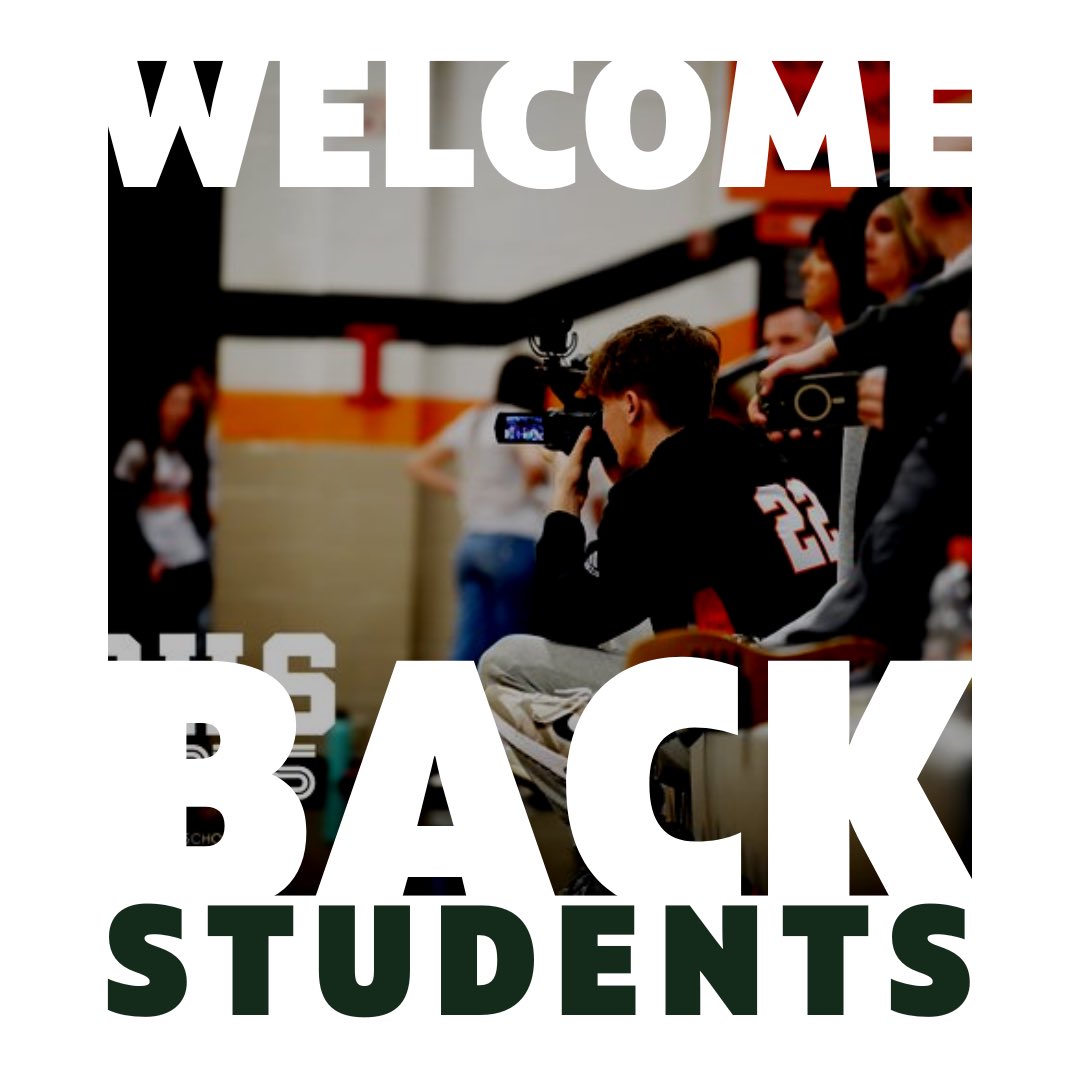 SportsPchs's tweet photo. Welcome Back Pirates! We hope you had a great first day of school! #pcr3firstday #pcr3proud https://t.co/R1ftdDEzqo