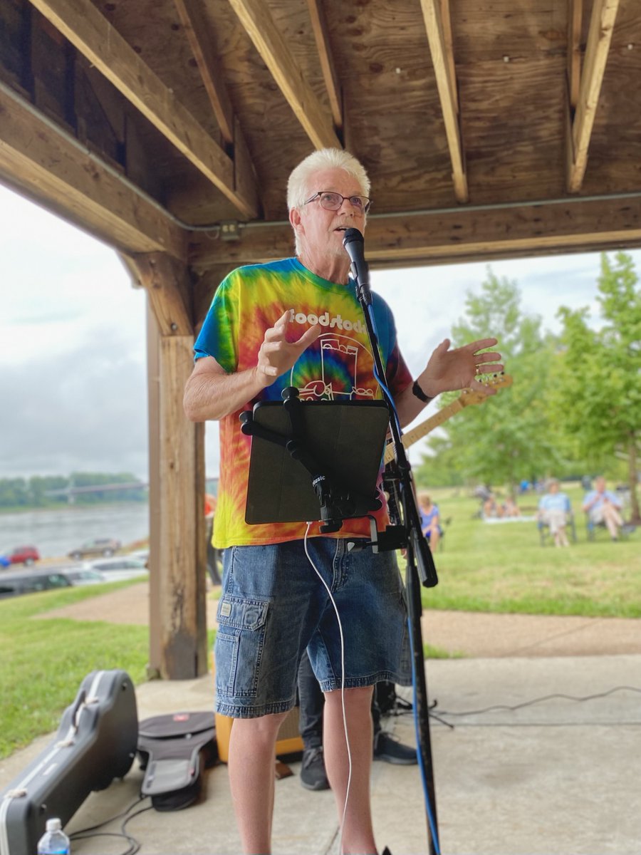 Sunset on the Riverfront &amp; Foodstock XII are this week! Live music and a great cause. ☀️🎤🍻

#downtownwashmo