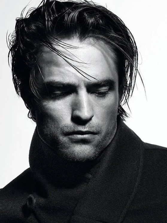 After much thinkin'.
I've come up with the perfect Batman fancast for who will play the Dark Knight going forward.