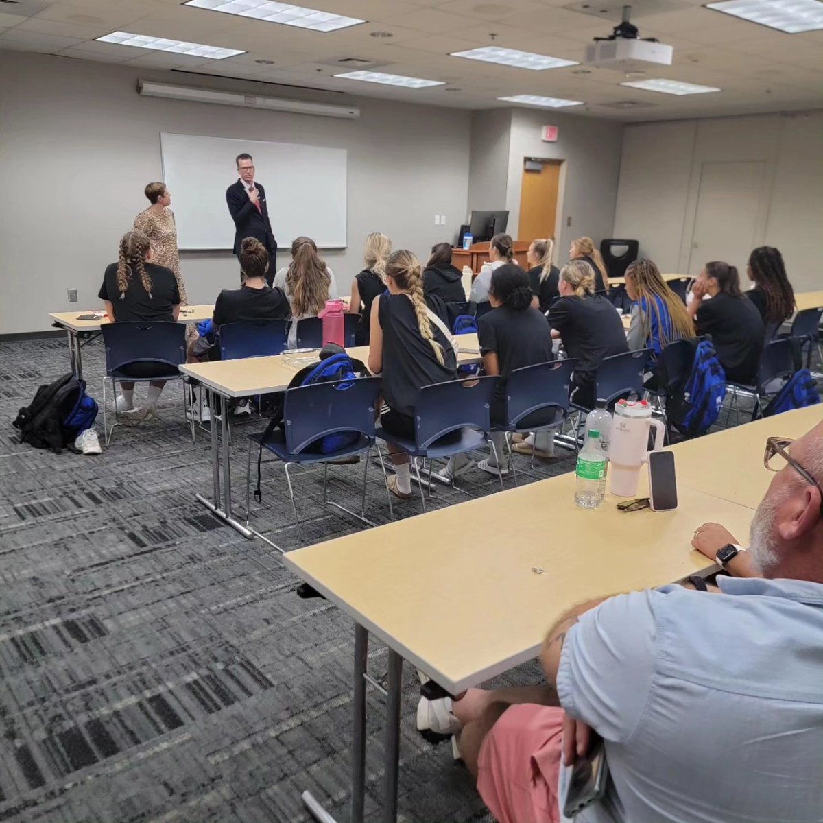RealJCarmichael's tweet photo. What a fun afternoon and night yesterday watching and listening to so many remarkable leaders talk about the upcoming fall @uwgathletics seasons.
We are pumped to get this party started! Here we go!
#WeStartTogether
#WeRunTogether https://t.co/Bi87cPXuP8