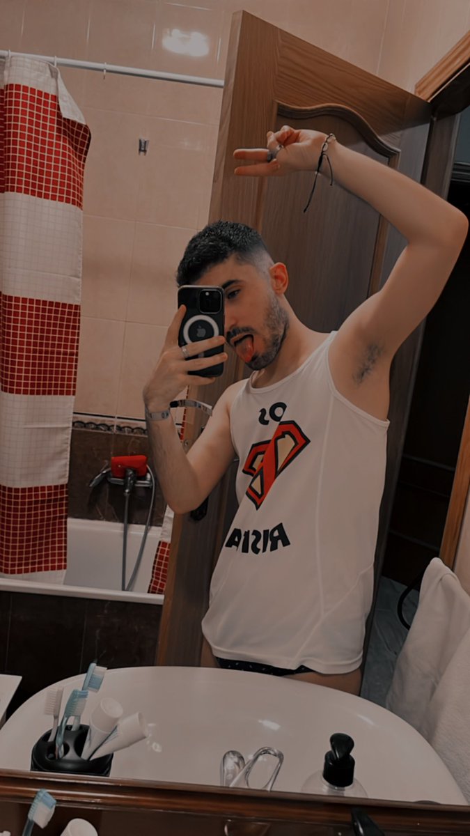 yspsfagsil tweet media