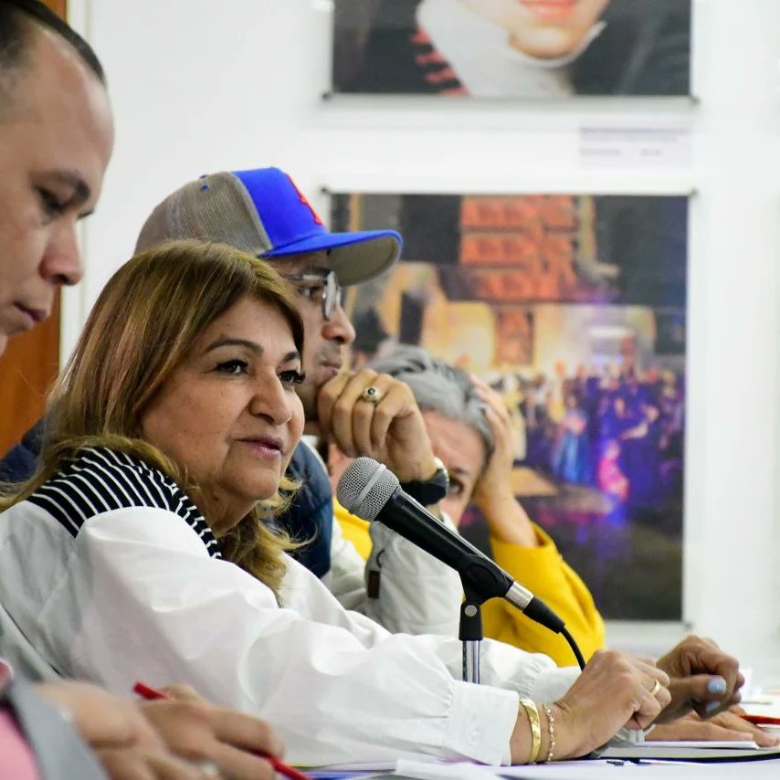 cdcefalcon's tweet photo. Encuentro Nacional con la Estructura de Dirección de los Centros de Desarrollo de la Calidad Educativa Estadales, los días  22 y 23 de Agosto 2023 en la ciudad de Caracas.
Siguenos 📱
@NicolasMaduro 
@_LaAvanzadora 
@MPPEDUCACION 
@GobVictorClark 
@MarelysCastroR https://t.co/dJgyWXYFfc