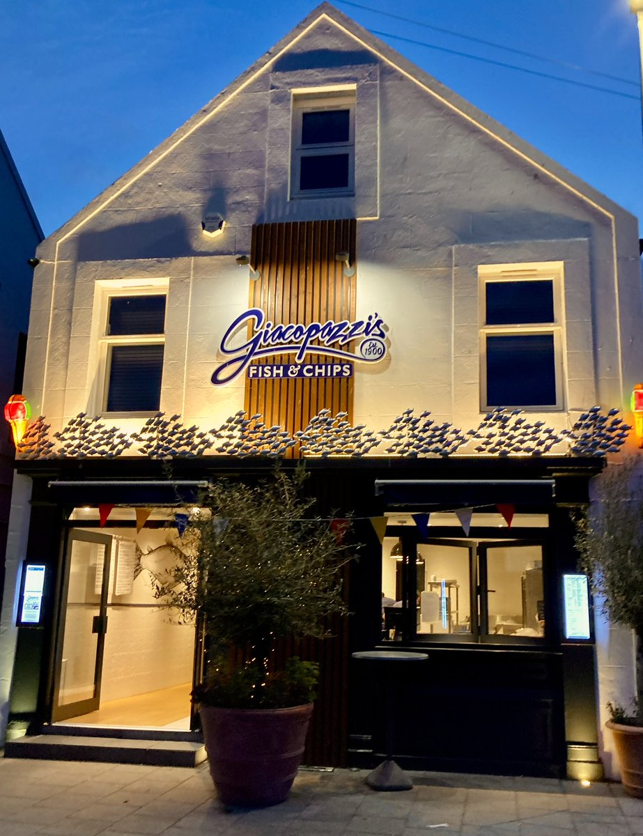 Mark Rowley tweet media