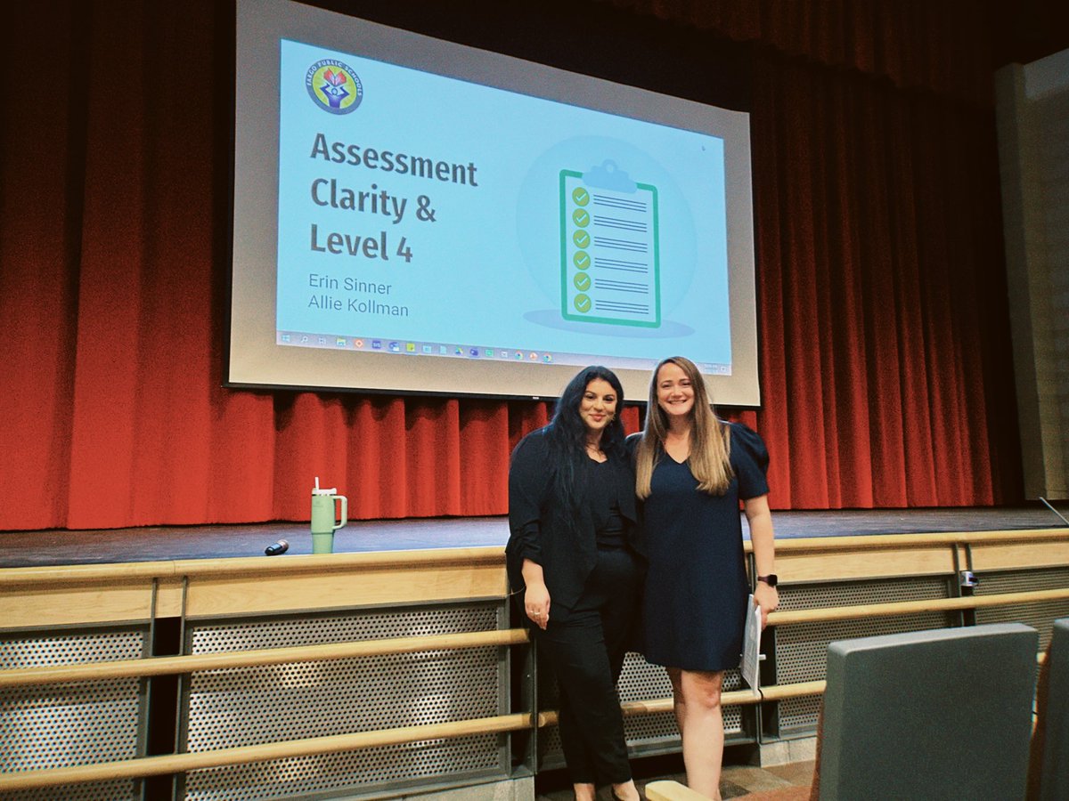 Rocking PD with @ErinSinner for @FargoNDSchools! Talking about assessment clarity and level 4 with standards-based grading #standardsbasedgrading #gradingreform #teachers