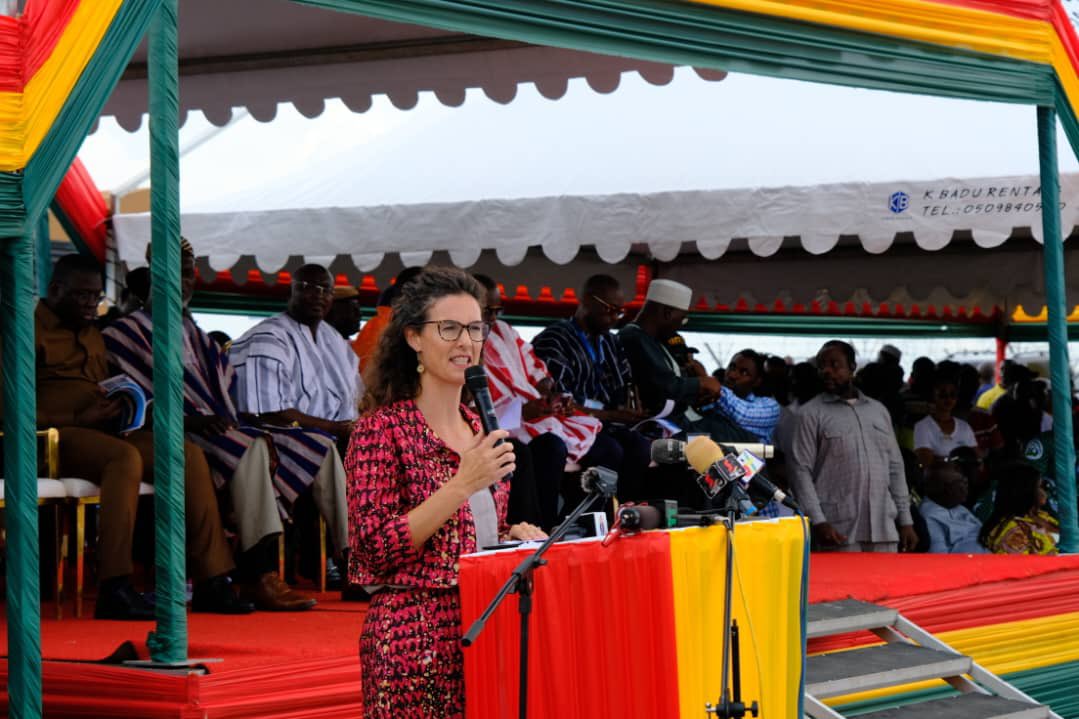 HCThompson001's tweet photo. Congrats on commissioning Tamale International Airport! Look forward to seeing this drive economic growth across northern Ghana. 🇬🇭 &amp; 🇬🇧 hand in hand, govt &amp; business, to the good of people and communities. 3200 trees, 500+ jobs already, new gateway for Ghana to the world! 🤝 https://t.co/bbjCj0N7TC