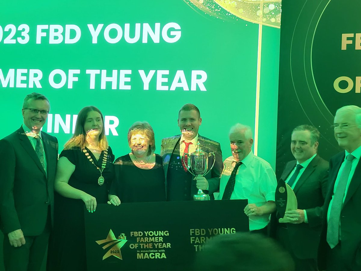 Dwayne Shiels from Donegal is the 2023 @fbd_ie Young Farmer of the Year. @MacranaFeirme