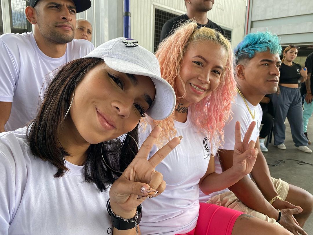 fundacion_mpv's tweet photo. Dejando huellas en cada rincón de Venezuela impulsando la cultura y la paz. Nuestra #Muchachada es reconocida con su talento gracias a la confianza, el apoyo y el amor incondicional del presidente @NicolasMaduro
#ConsensoDeVenezuela https://t.co/tiYQi7lWmC