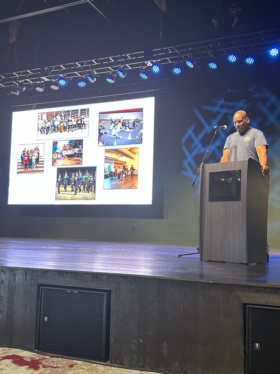 Laurie Donahue tweet media