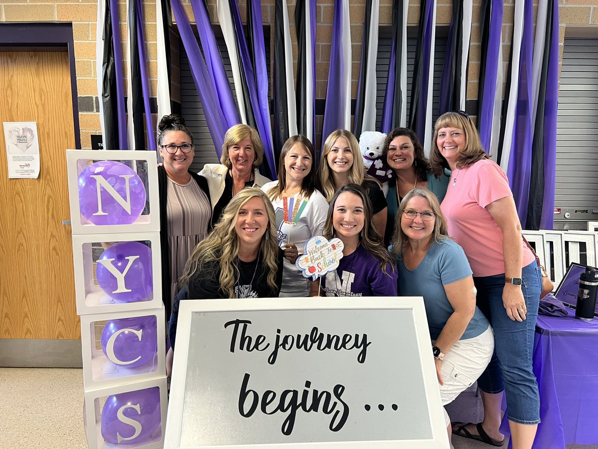 MrsCableNES's tweet photo. Off to a great start of the year with these amazing NES educators (and so many more)! 💜 https://t.co/IDqTal0m7Y