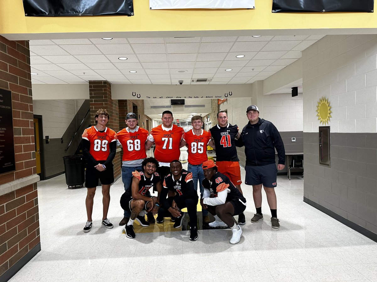 UPIKE FOOTBALL tweet media