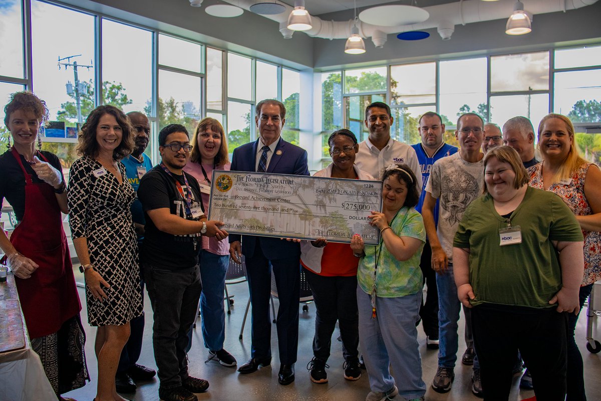 SenTom_wright's tweet photo. Recently I had a great time visiting the Brevard Achievement Center and had the honor of presenting a $275,000 state appropriation that will help the BAC continue the great work that they do. https://t.co/6mUoW5o6Xw