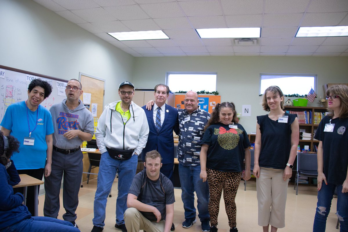 SenTom_wright's tweet photo. Recently I had a great time visiting the Brevard Achievement Center and had the honor of presenting a $275,000 state appropriation that will help the BAC continue the great work that they do. https://t.co/6mUoW5o6Xw