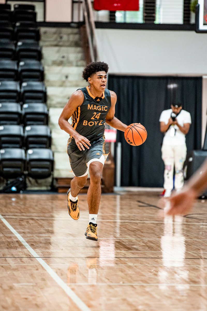 Compton_Magic's tweet photo. 6-9 Koa Peat @PerryPumaMBB has picked up an offer from Duke
@kpeat10 ✔️
@AndrusPeat @leilanipeat @coachpeat https://t.co/aU3qCXRMap