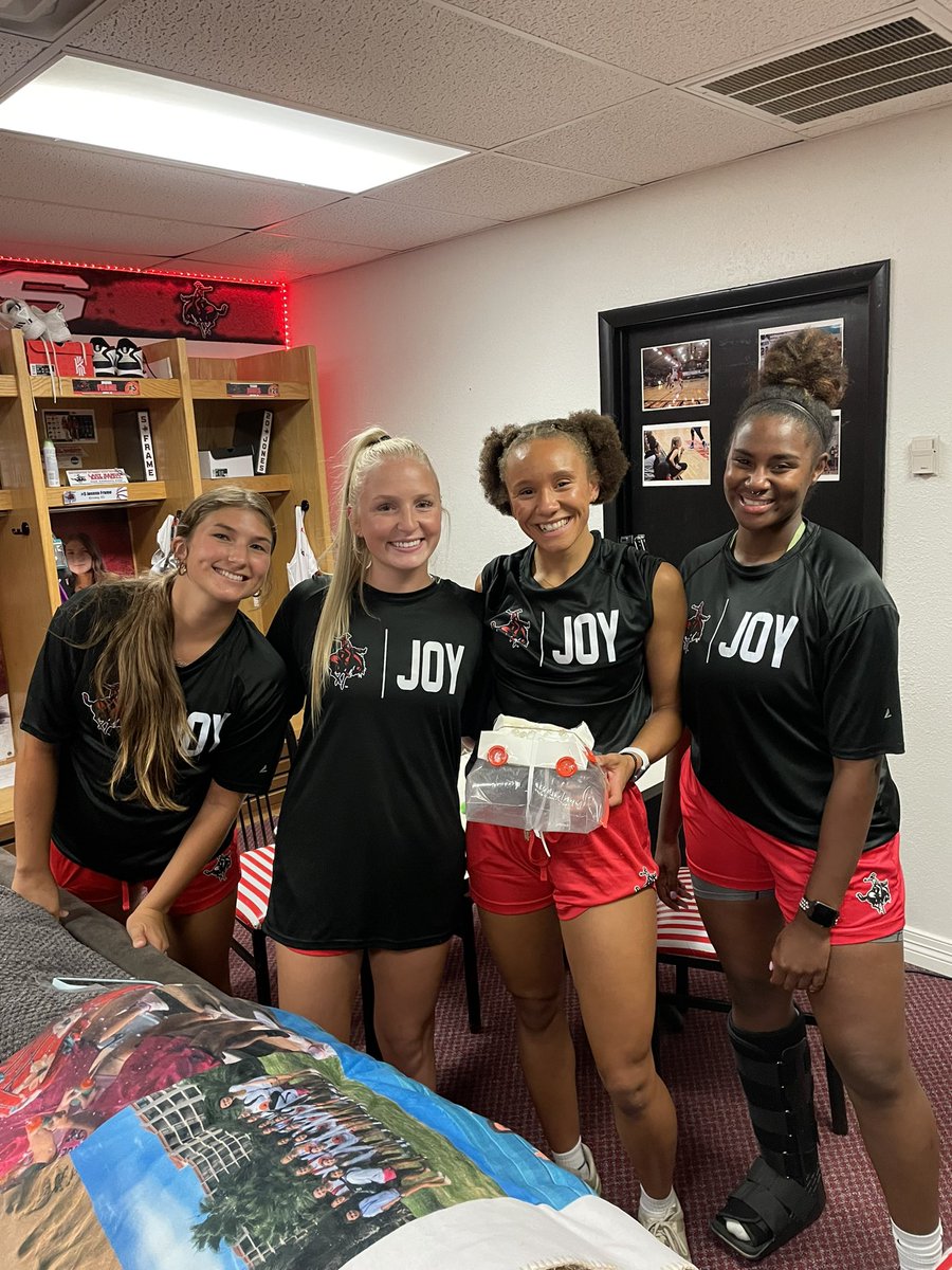 Lady Rangers tweet media