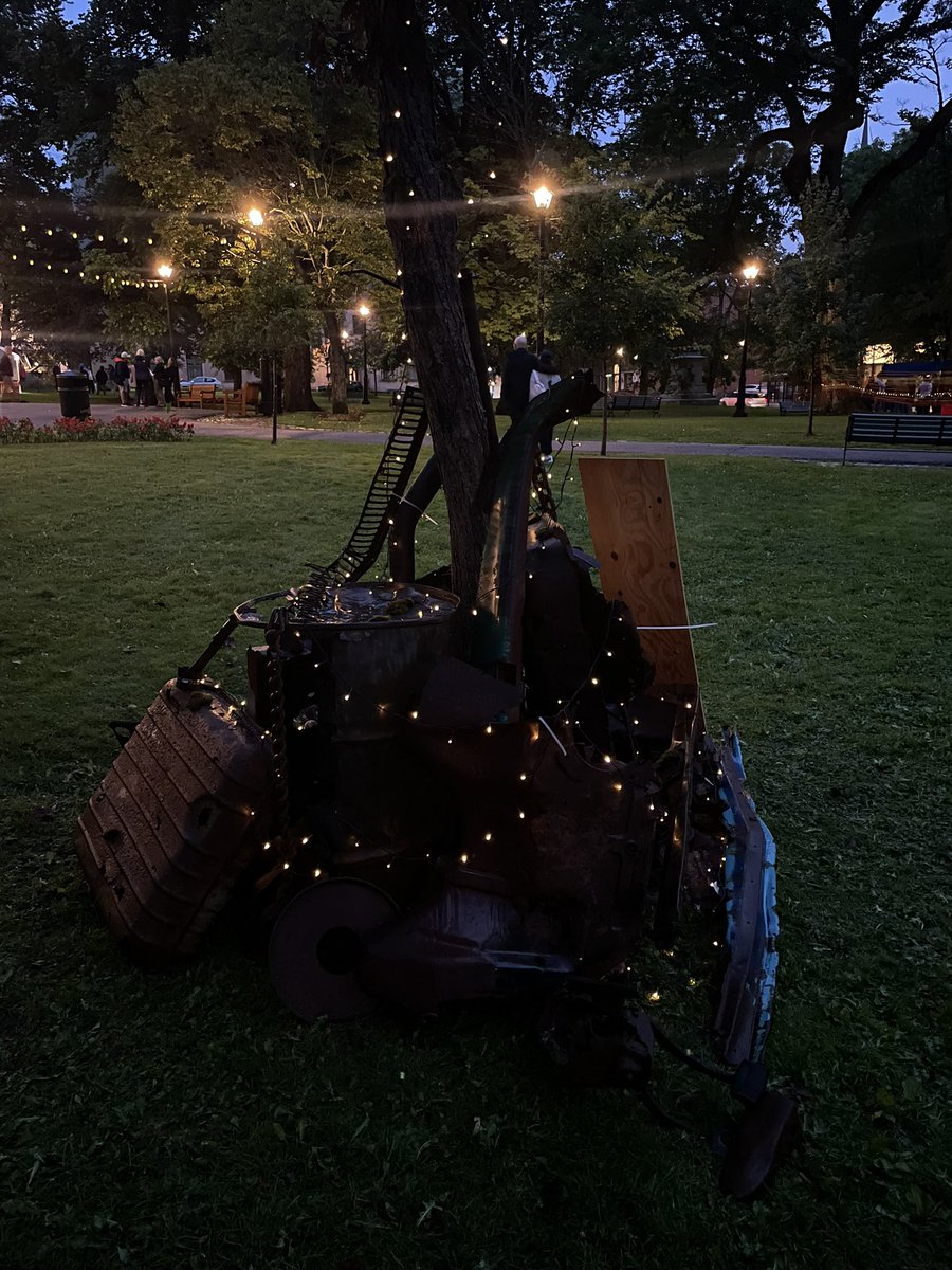 ACAPSaintJohn's tweet photo. Snapshots from #SHIFT2023's "Nature Rising" where Art met Advocacy! 📸 We celebrated art, the environment, and YOU - our incredible attendees.
Every viewer brings us closer to change.
#NatureRising #CommunityForNature #ArtForChange #acapsaintjohn https://t.co/dmGzsP5fn4