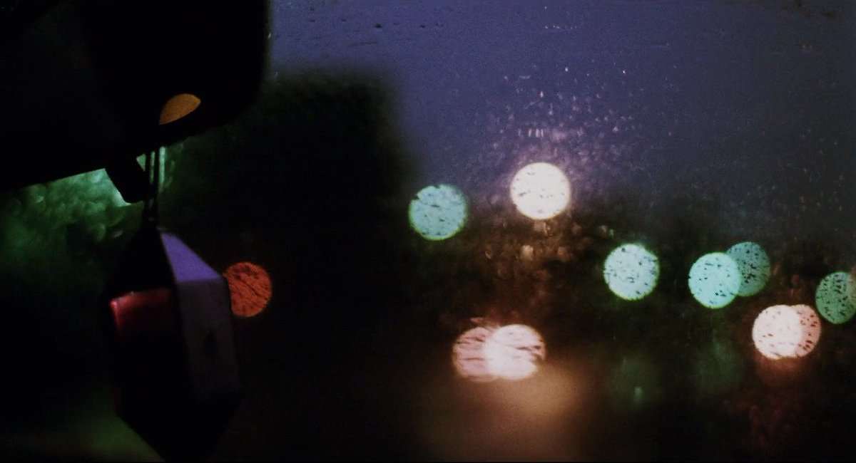 trashboy_______'s tweet image. Buffalo ‘66 (VIncent Gallo, 1998)