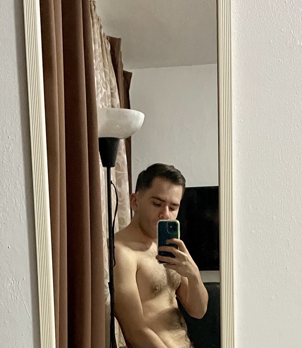 purple neon boy💜 (@zionderrek22)  X