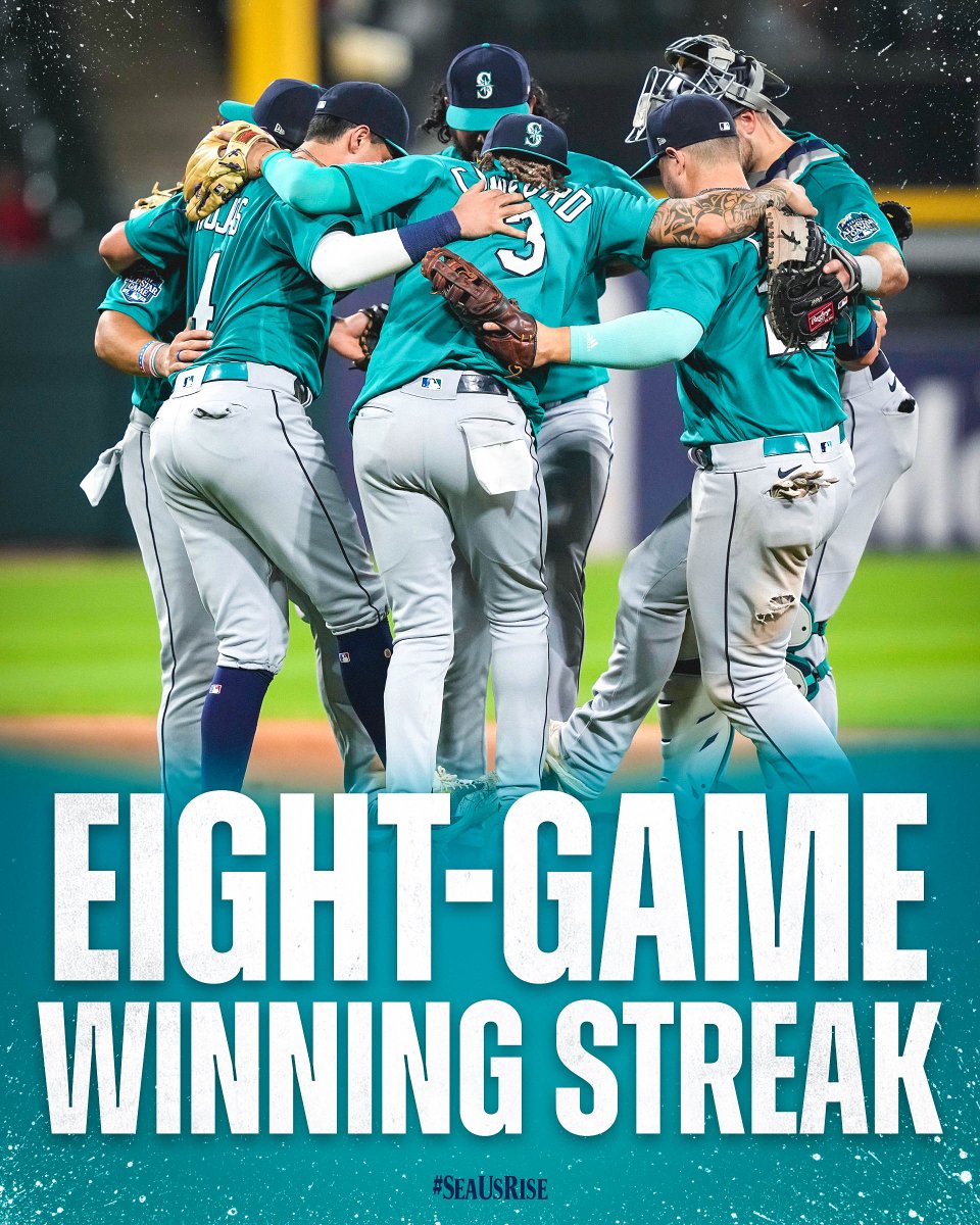 Mariners's tweet photo. Dance party doesn’t stop. #SeaUsRise https://t.co/6JnmVCSBVP