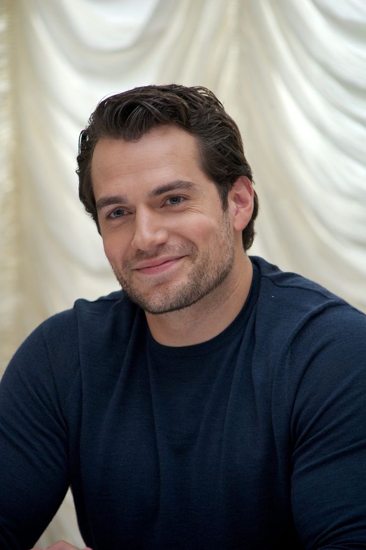 henry cavill tweet media