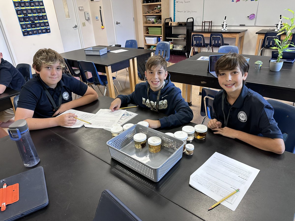 Hogg_Science's tweet image. Life science class was introduced to some of our topics for the year. We will do more exploring this week. #NBPS #NBPSEagles #nordangliaeducation