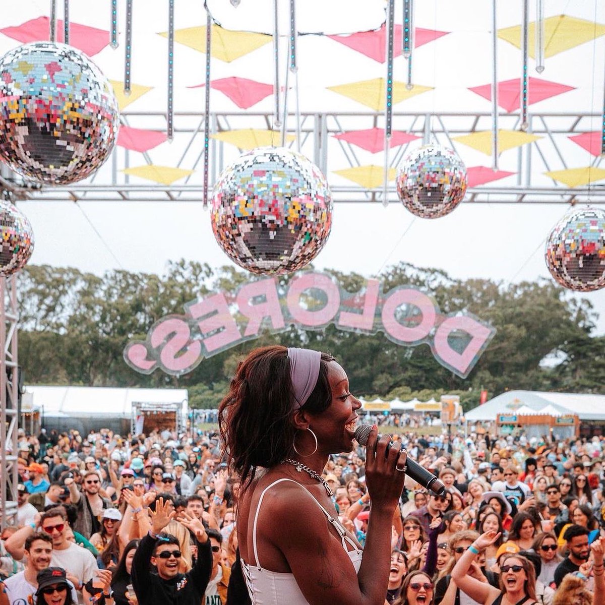 joinbeatmatch's tweet image. Music lovers were OUTSIDE last weekend for Outside Lands‼️ San Francisco, what’d you think?

Get the #Beatmatch app to discover and meet up at music festivals like this!

#outsidelands #sanfrancisco #sf #siliconvalley #music #musicfestival #festivalseason