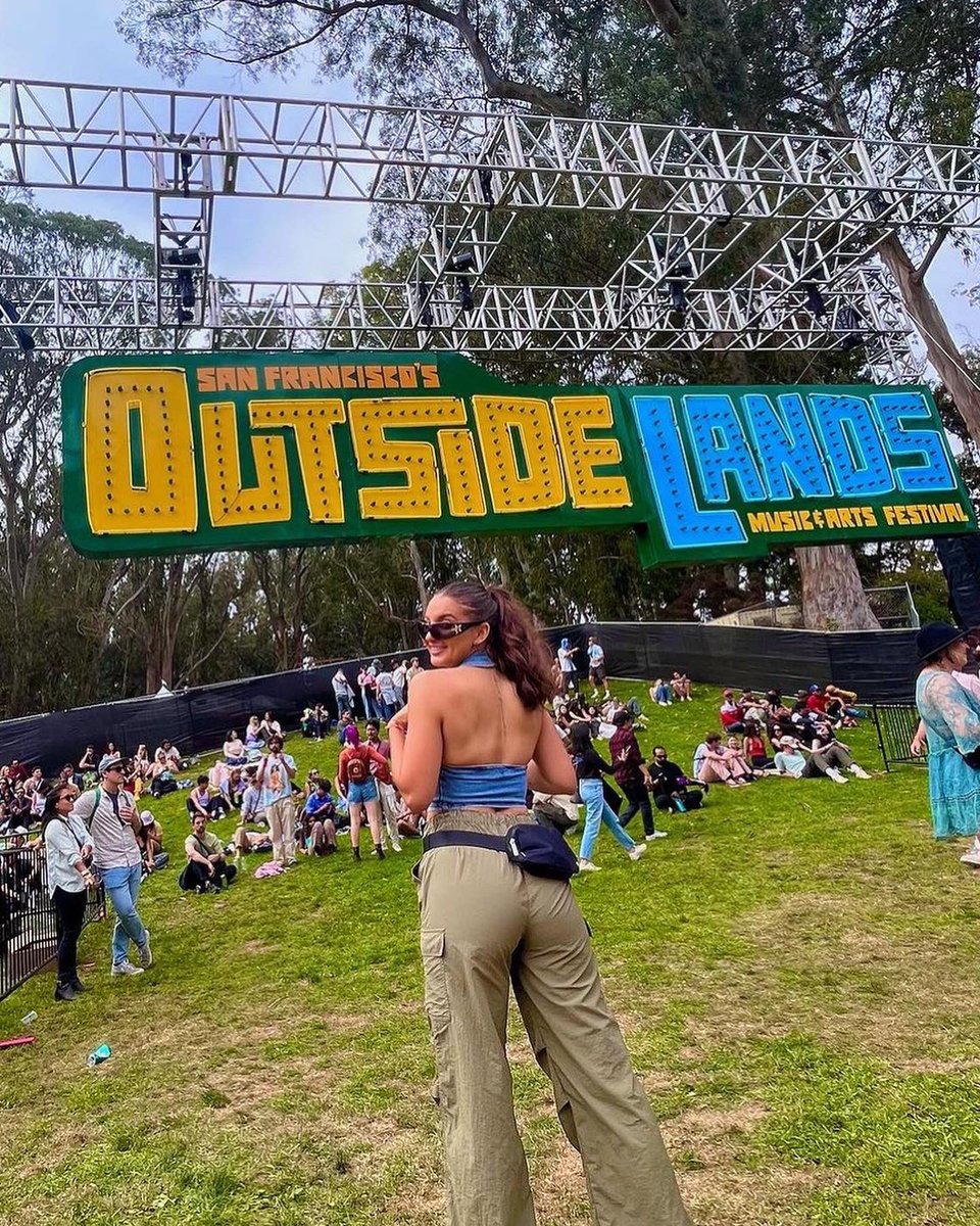 joinbeatmatch's tweet image. Music lovers were OUTSIDE last weekend for Outside Lands‼️ San Francisco, what’d you think?

Get the #Beatmatch app to discover and meet up at music festivals like this!

#outsidelands #sanfrancisco #sf #siliconvalley #music #musicfestival #festivalseason