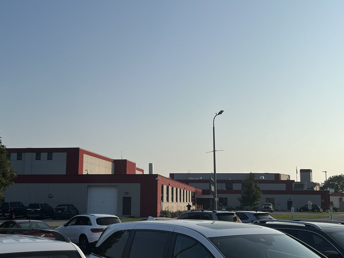 PaulyBear15's tweet image. Where dreams were made! #railers