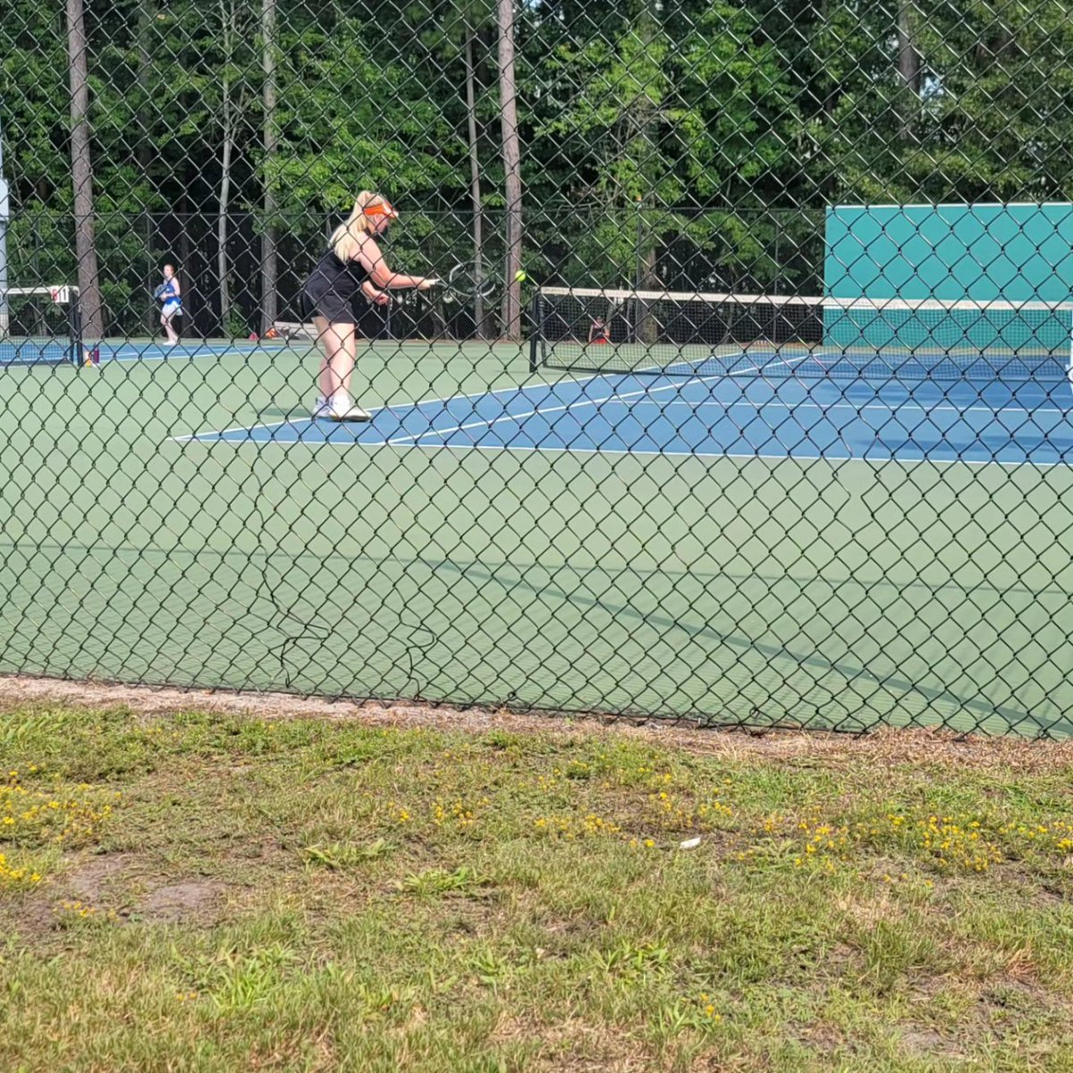 madisonford2024's tweet photo. SR tennis season started with an 8-6 win!! I started playing tennis 3 years ago to work on lateral movements and stay active for softball... but I got to admit, it's a lot of fun! #2024recruitingclass #corners #StallionStrong #softballlife #tennis https://t.co/5rl95HMIdU