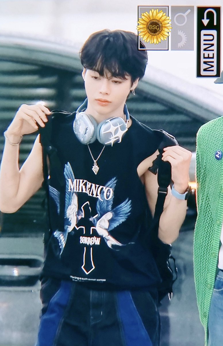 HanbinSG98's tweet photo. 230823  Preview
ヽ(^o^)🆘

#HANBIN #한빈 
 #TEMPEST #템페스트 #비밀후비 https://t.co/XSqoffDW5z