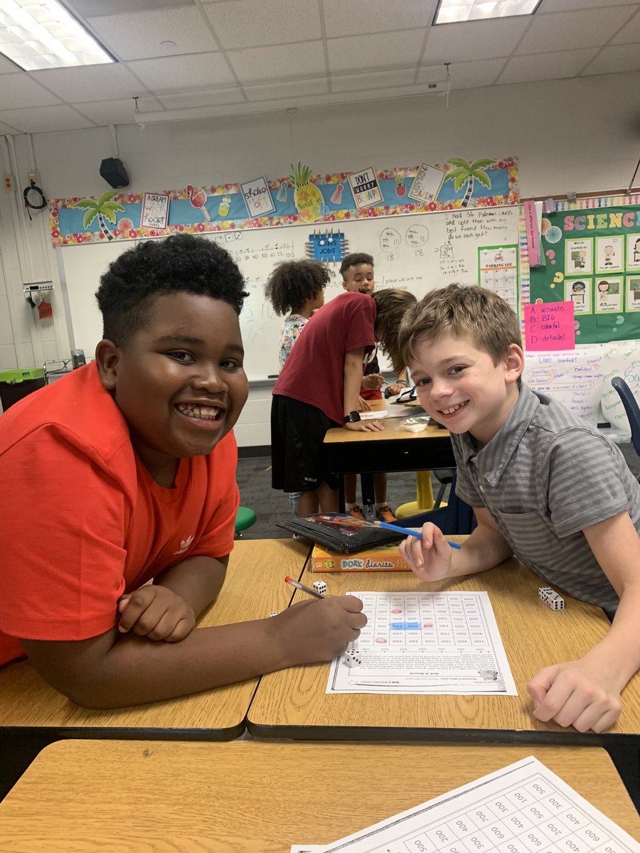 Fourth grade is having fun working a rounding game!