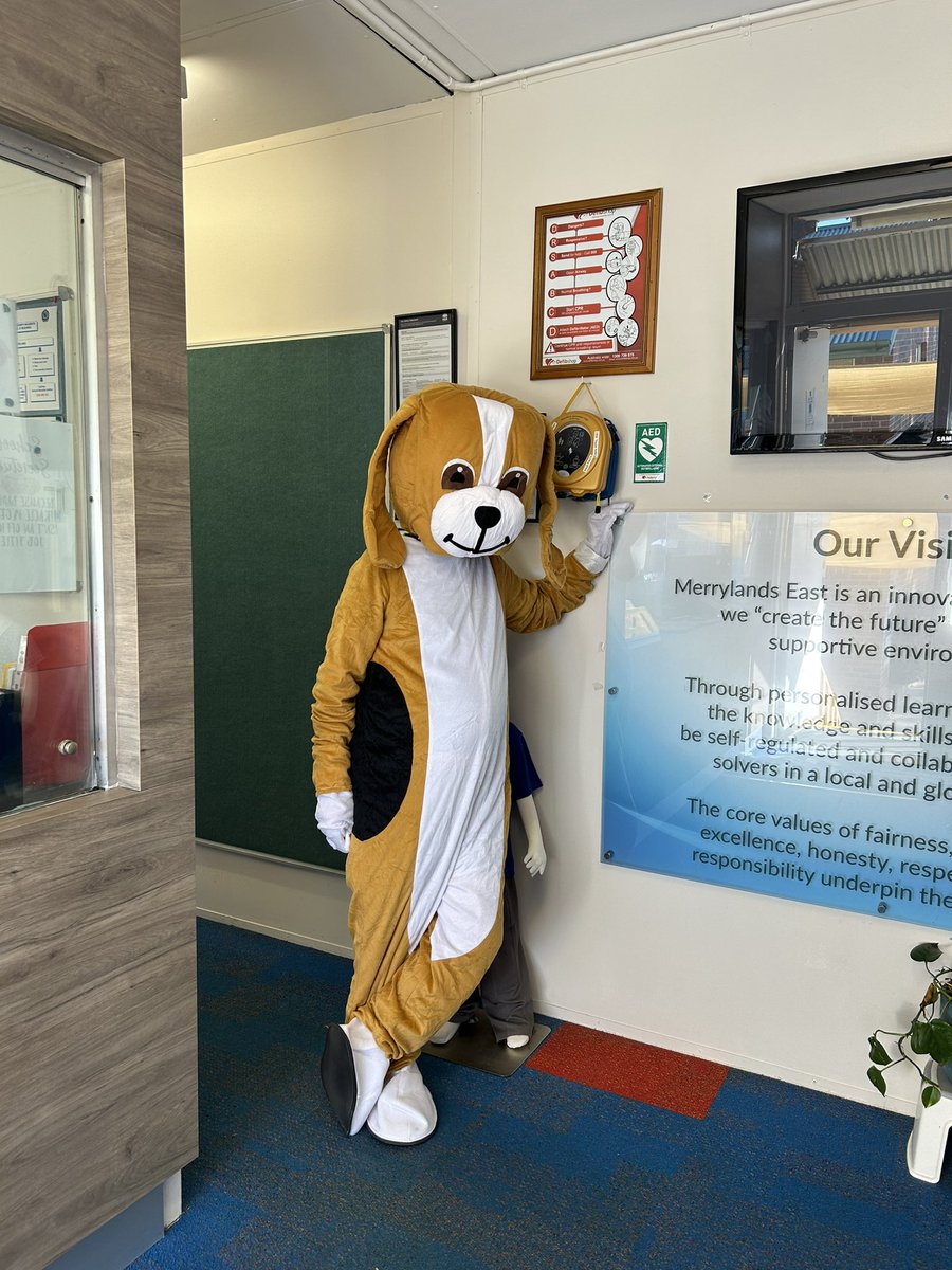 merrylandseast's tweet image. MEPS new therapy dog #BookWeek @NSWEducation 
Spot and John Brown Rose and the Midnight Cat is one of the all time classic picture books with a dog. Can you name other picture books with dogs?