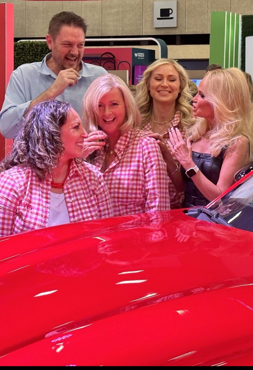 BKinerk's tweet photo. Thanks to our second to none AVIS family, our incredible customers and the amazing Kristen Chenoweth for making GBTA 2023 the best yet! #AvisPlanOnUs #GBTA https://t.co/BM7zq3O03B