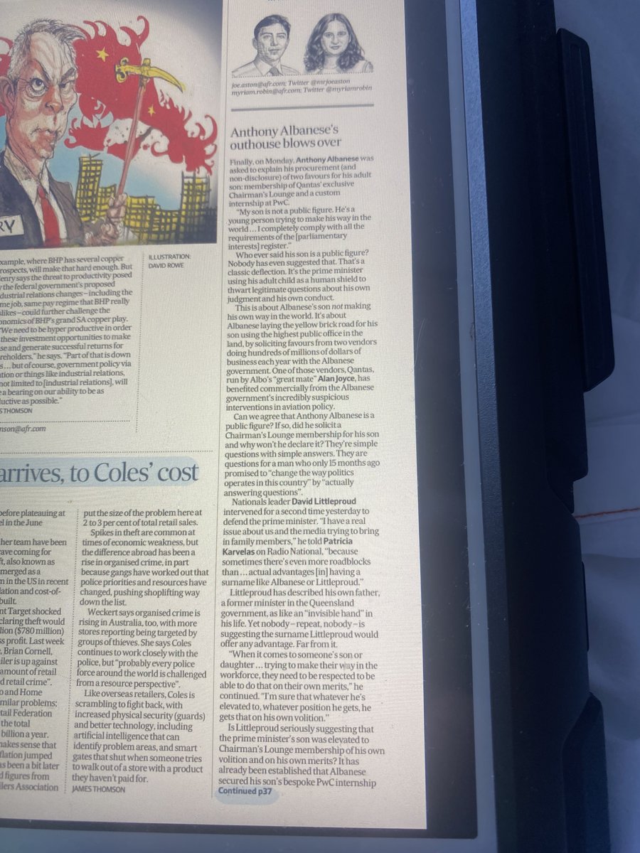 QuentinDempster's tweet photo. Joe Aston ⁦@FinancialReview⁩ farts loudly in the Qantas Chairman’s lounge. ⁦@AlboMP⁩’s son Nathan is a member. Our PM deflects propriety question. Most federal MPs are members. Invitation-only, it’s said to be in Qantas’ “commercial interests”. All above board eh? https://t.co/U4pMOBWwUa
