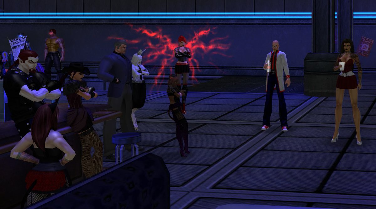 LAS_aka_Alyx's tweet photo. Yes, that's THE Goth Club we're hanging out with. Easiest game of "Where's Waldo" with PK though no? 

#cityofheroes #homecoming #roleplaying https://t.co/orFVsgbrDz