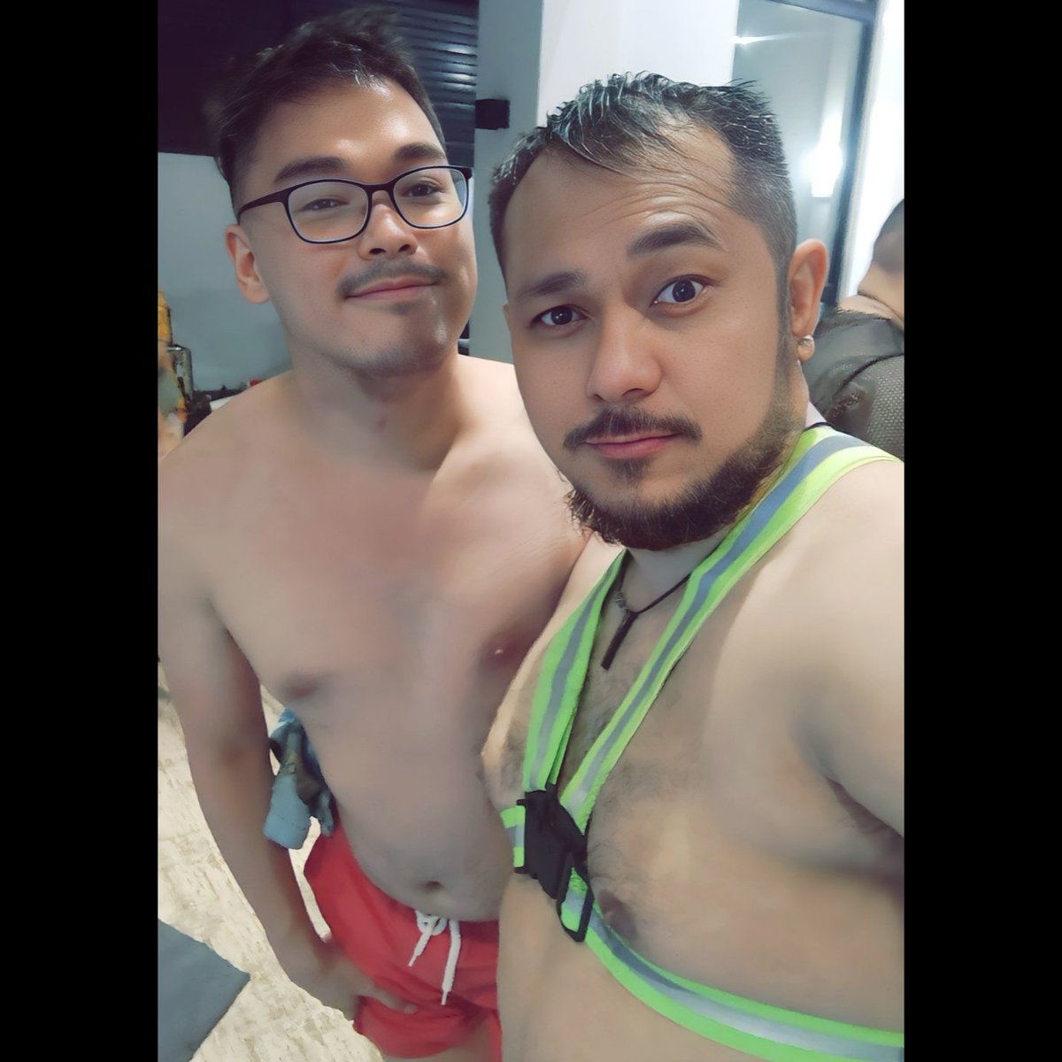 PinoyBearSide's tweet photo. Some of Twitter moots and friends were also present and had a great time with them.

@RaionKumaNeko
@AkoSiPabloCruz
@tjthelocalweeb
@stoutkiddo

#BDCCLoveNPride 
#NeverGoSolo https://t.co/WXZakR6iVa