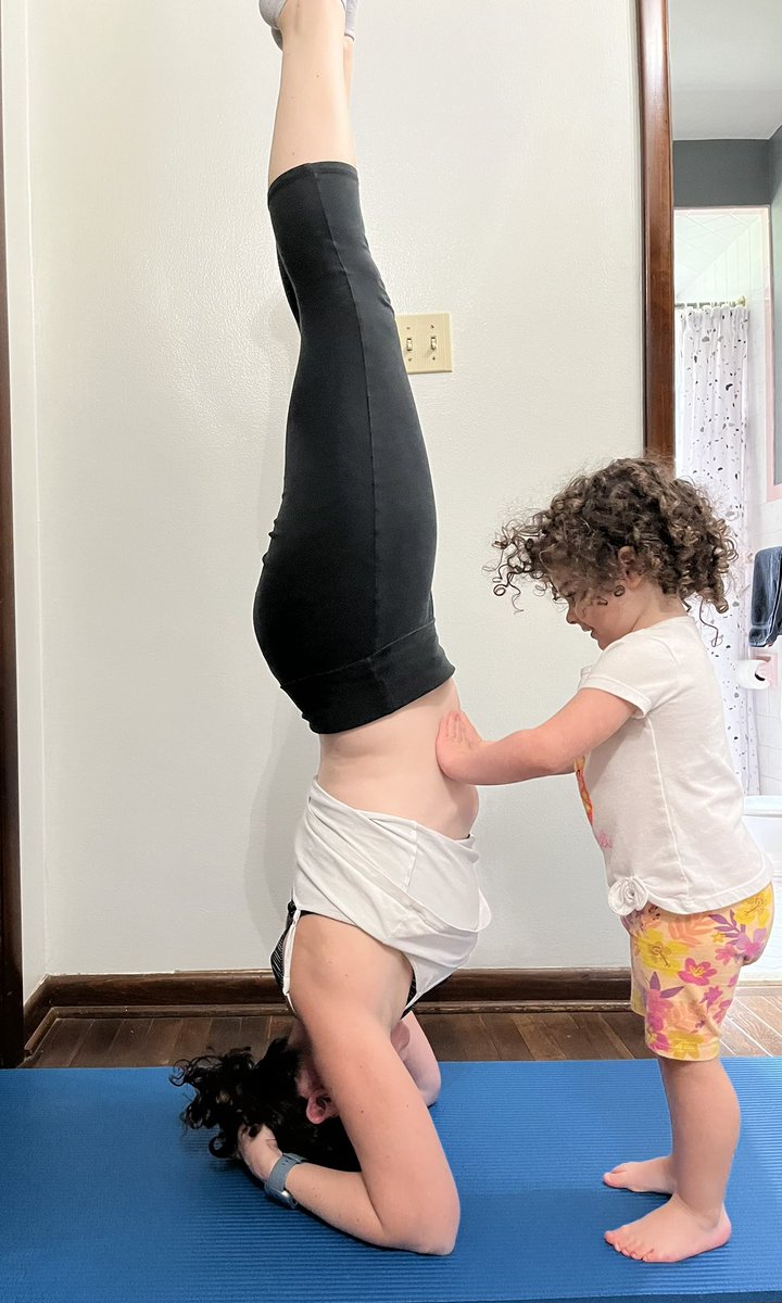 hetdeangelo's tweet photo. Piper is very excited to share the news that she’s going to be a big sister in February! ❤️ We couldn’t be more excited about adding to our family, and Piper is already talking a lot about “the baby” and asking if it’s here yet 🤣 @MarcusPDeAngelo https://t.co/shgaHihTSE