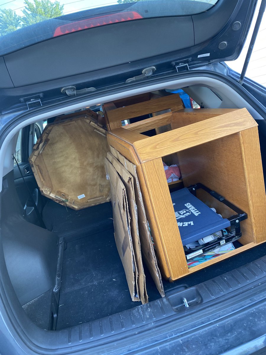 KinderTeacherB's tweet image. Did I pull over to the free pile on the side of the road for these tables? YES! Will I replace the glass with frosted plexiglass, add lights and use the shelf on the bottom to hold baskets of manipulatives? Also YES! Aka free light tables 🙌 👏🏻 🙌 👏🏻#coding #lighttable