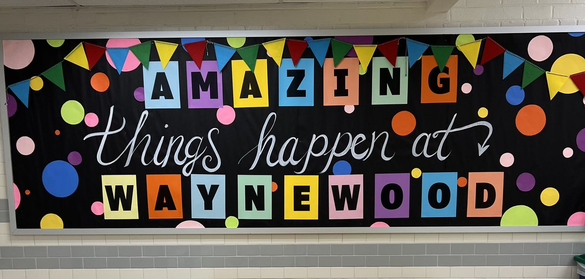 Great back-to-school visit @waynewoodes with @WWESPrincipal - students didn’t skip a beat for the new year! @KraftJesse @leona_smith3 @drmw33 @graceetayloredd