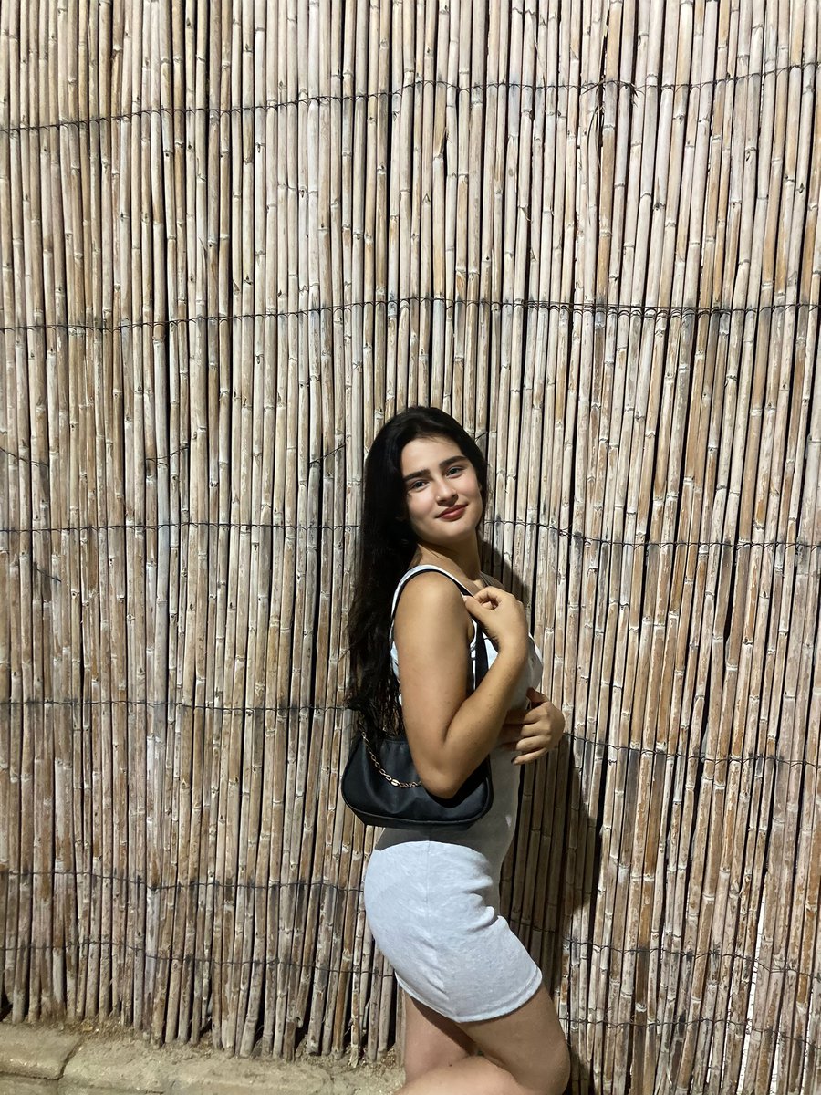 CirkinAsl's tweet photo. Bebek gibi de bi yüzz Allah'ımmm 🧿🤤 https://t.co/16N9thkhIU