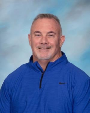 PettitRobertS's tweet photo. @RyanWaltersSupt @libsoftiktok This is a high school principal and coach in Oklahoma who:

“Exposed himself during a pep talk”

“Forced his players to conduct drills in the nude”

He is still the principal and coach at Ringling high school . 

@RyanWaltersSupt @libsoftiktok https://t.co/uSibzYuUpL