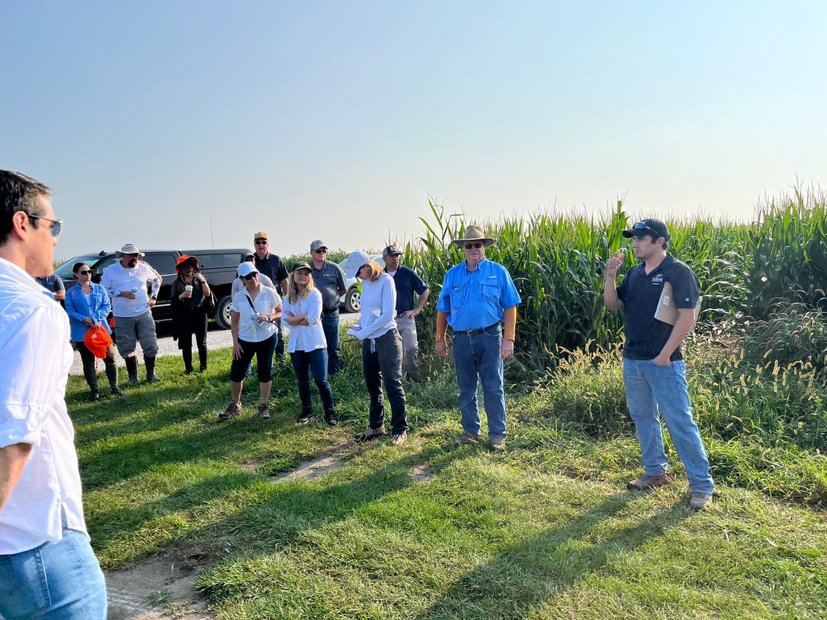 Erick Oliva (@erickoliva95) on Twitter photo Great morning today at <a href="/ACRE_Purdue/">ACRE Purdue</a> ! Field day sharing my experience on short-stature corn hybrids with people from US, México, Brazil, Argentina and Bolivia.
Thanks to all the people involved in these trials.
<a href="/PurdueCorn/">Dan Quinn</a> <a href="/Bayer4CropsUS/">Bayer U.S. 🇺🇸 | Crop Science</a> <a href="/PurdueAgronomy/">Purdue Agronomy</a> Great morning today at <a href="/ACRE_Purdue/">ACRE Purdue</a> ! Field day sharing my experience on short-stature corn hybrids with people from US, México, Brazil, Argentina and Bolivia.
Thanks to all the people involved in these trials.
<a href="/PurdueCorn/">Dan Quinn</a> <a href="/Bayer4CropsUS/">Bayer U.S. 🇺🇸 | Crop Science</a> <a href="/PurdueAgronomy/">Purdue Agronomy</a>