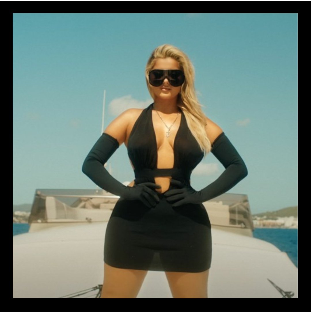 AzharMohammadO1's tweet photo. I'm Good (Blue) by @BebeRexha & @davidguetta has surpassed 200 million views on YouTube.. #ImGoodBlue #ImGood #blue #beberexh #BEBE
#davidguetta
~ being Bebe's 12th video to achieve this milestone on the platform..
https://t.co/lK1WUMUoN4 https://t.co/3vkVNShwZ8