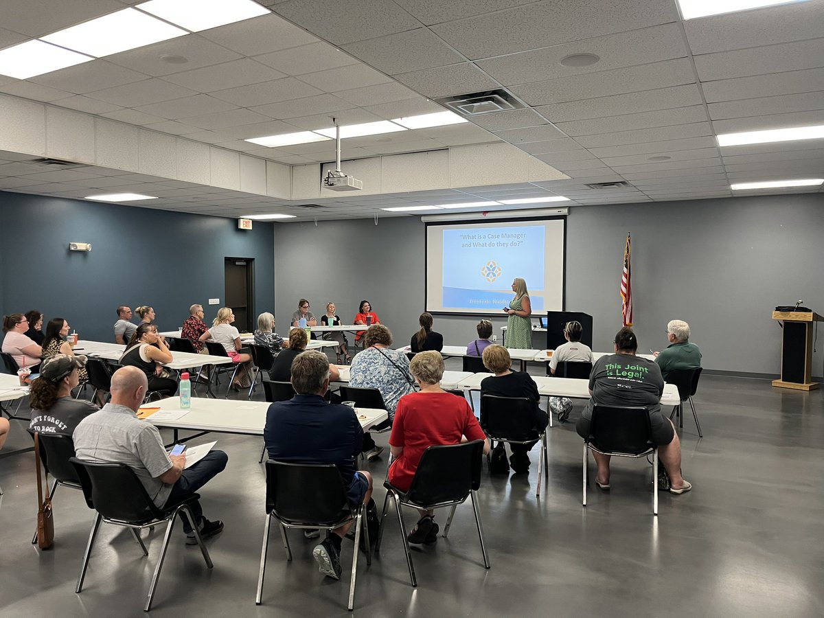 AbilityPoint_'s tweet photo. A great turnout for our “What is a Case Manager” learning series event.
TCM Director and her panel did an amazing job educating families. https://t.co/t6UEeqHTEB