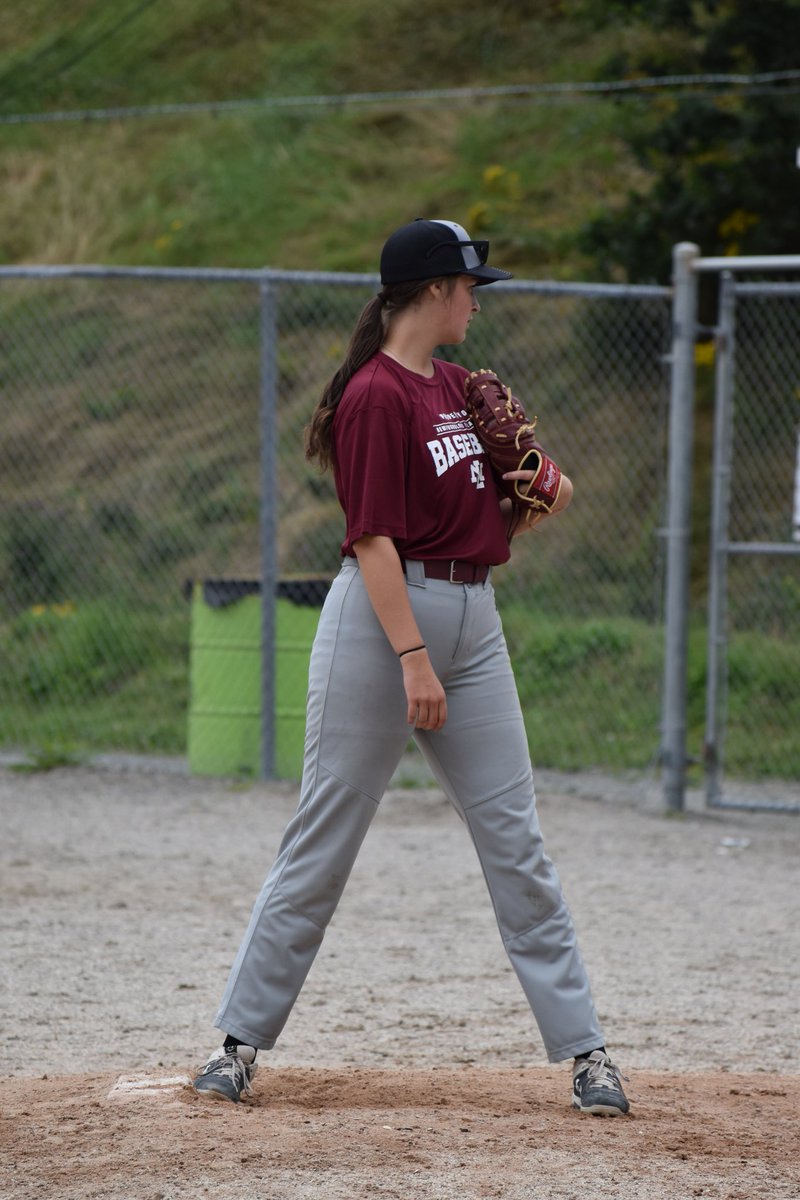 NL Girls Baseball tweet media