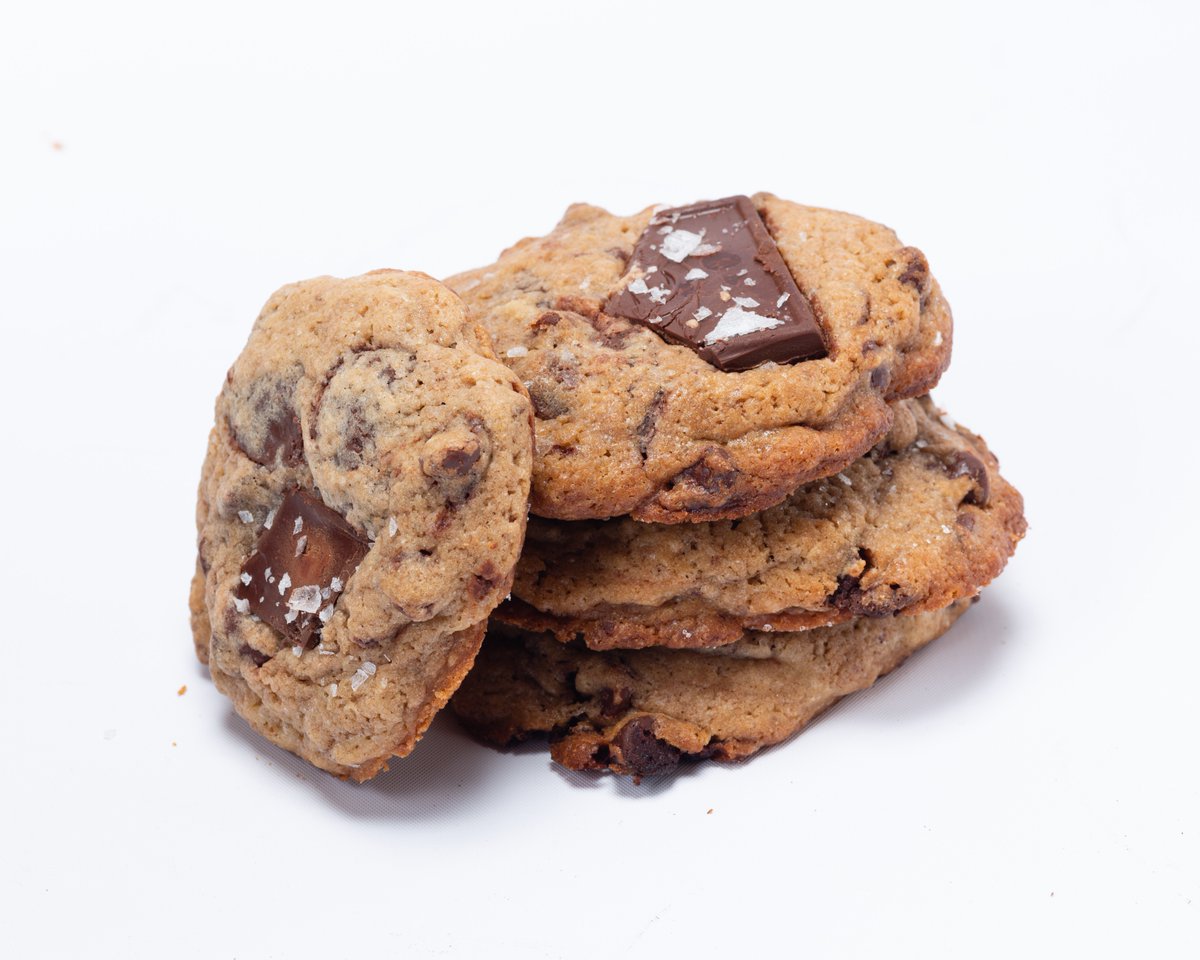 De L'or Cakery tweet media