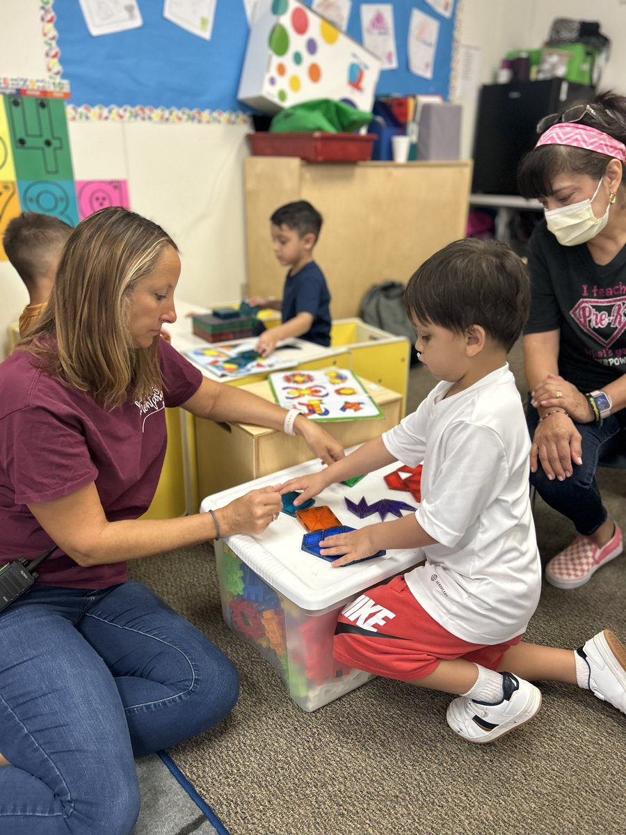 MrsRobersonCFB's tweet photo. Growing in our social skills, discovering the activities we like best and having tons of fun! Center time is awesome for our PreK @McKamyElem Trailblazers! #lovemckamy 😍💜💛 @CFBISD @mpruitt1 @msklarer @elissa_wolff #cfbprek https://t.co/0vdzb4wiOj